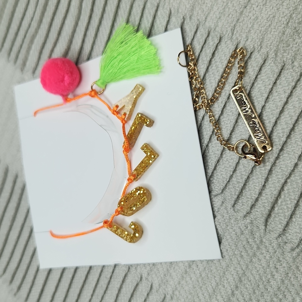5 for $25! Meri Meri Jolly Necklace